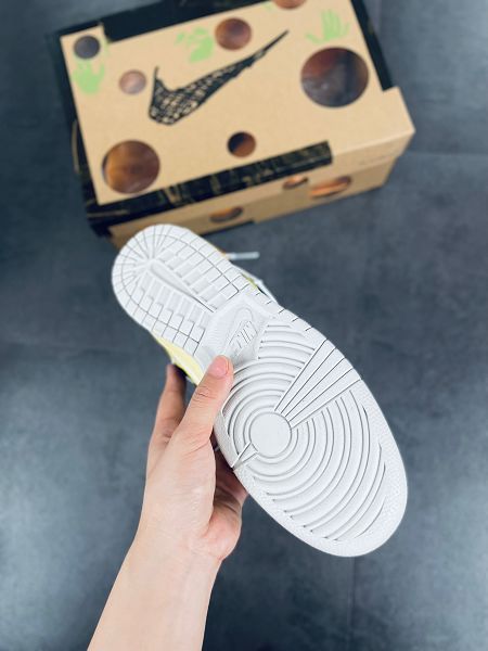 Futura x Nike Dunk Low SB 2022新款 聯名款男女生解構綁帶滑板鞋