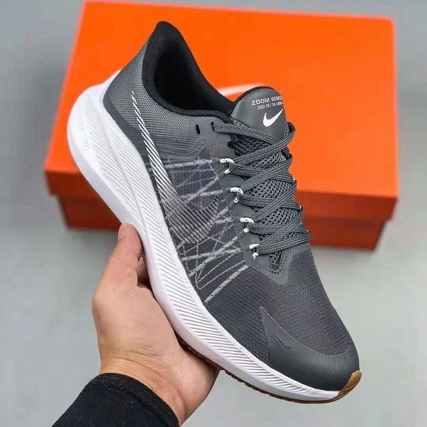Nike Zoom WINFLO 8X 2023新款 W8登月系列男款休閒運動跑步鞋