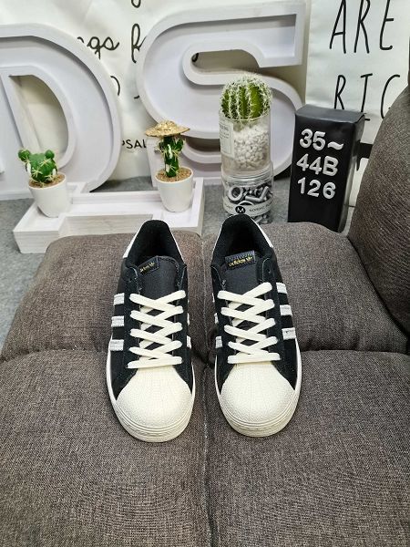 Adidas 三葉草 Originals Superstar Pride RM貝殼頭系列 情侶款中幫板鞋
