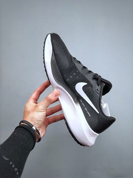 Nike Zoom Fly 5 2022新款 輕盈耐穿泡綿男女款慢跑鞋